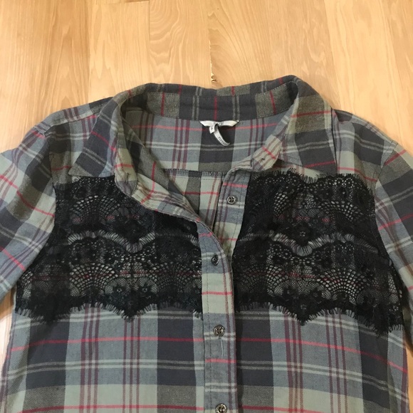 BKE flannel button up - Picture 2 of 6